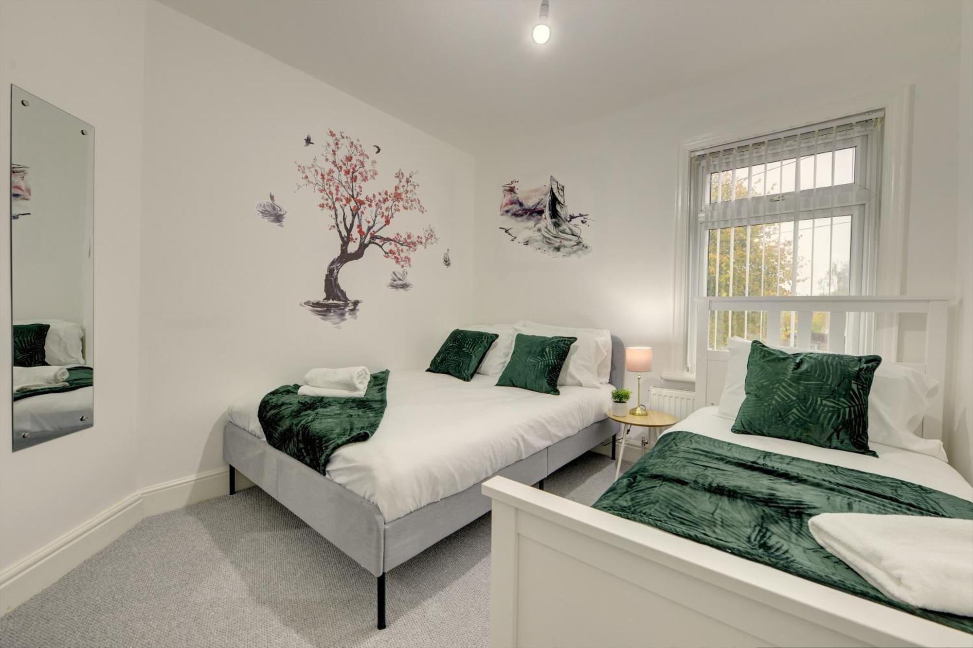 Stunning And Lovely 3 Bed House - Catch 22 Coventry Exterior foto